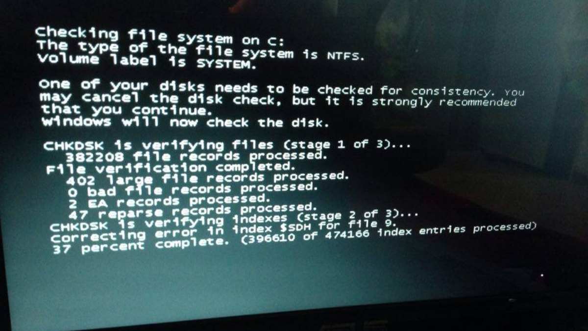 Nguyên nhân và cách sửa lỗi Checking File System on C